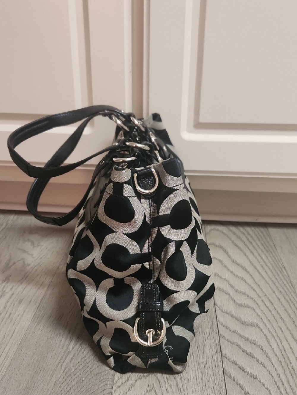 Coach Black & Gray Signature Tote Shoulder Bag - Picture 7 of 15